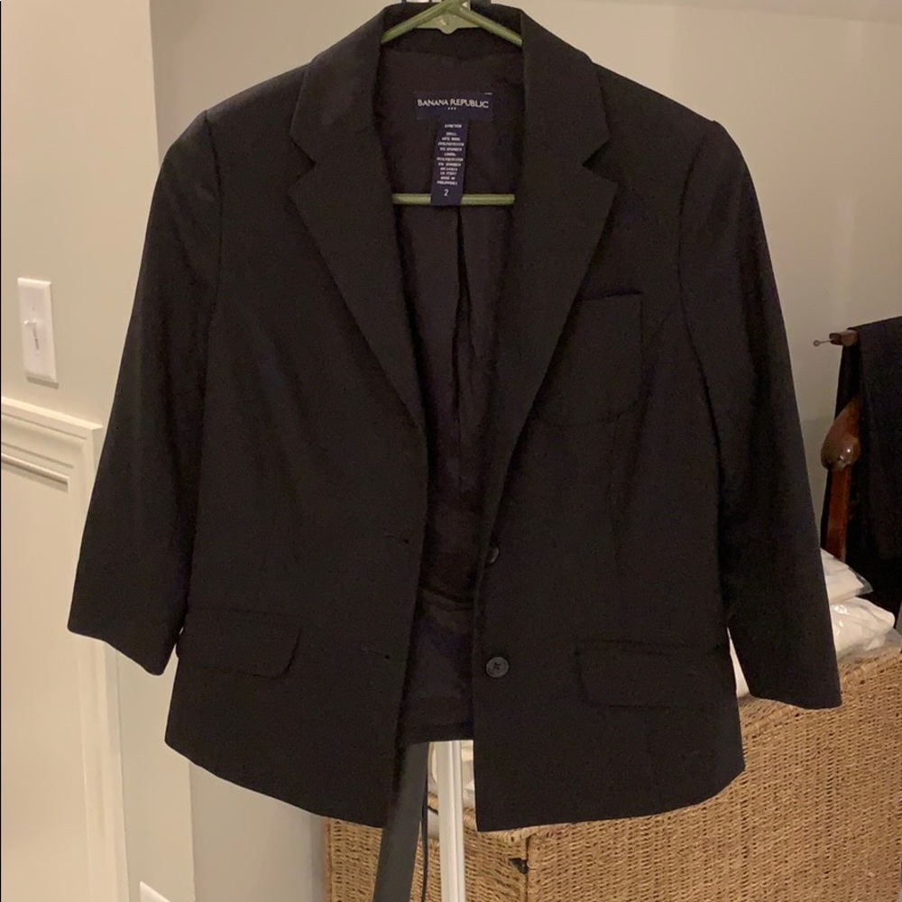 Cropped sleeve black blazer from Banana Republic